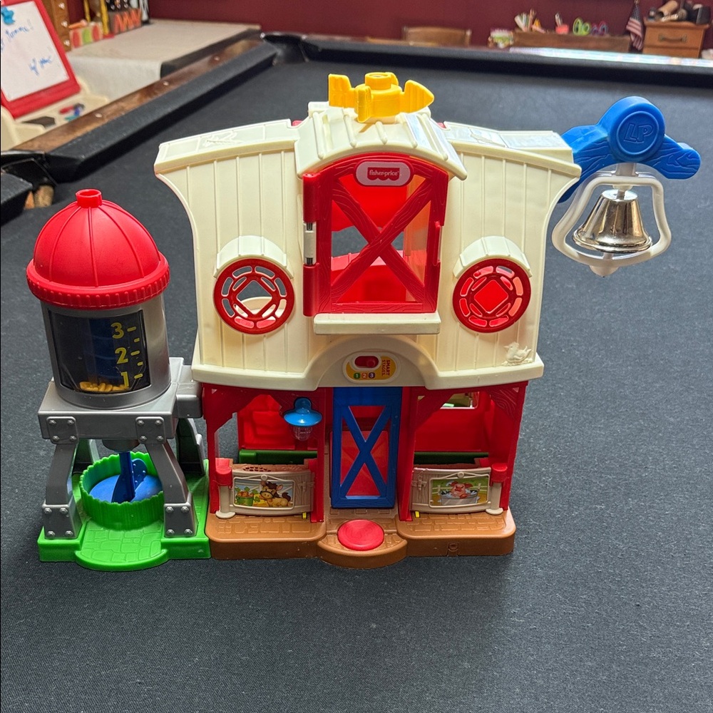 Fisher-Price Little People Caring For Animals Farm playset